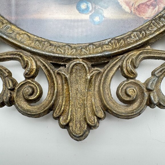 Vintage Brass Oval Floral Picture Frames With Convex Bubble Glass Made In Italy - Picture 12 of 16